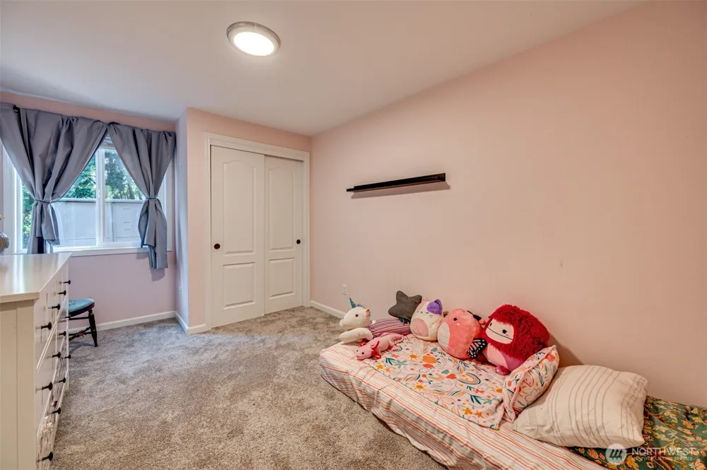 12710 NE 37th Street Vancouver, WA 98682