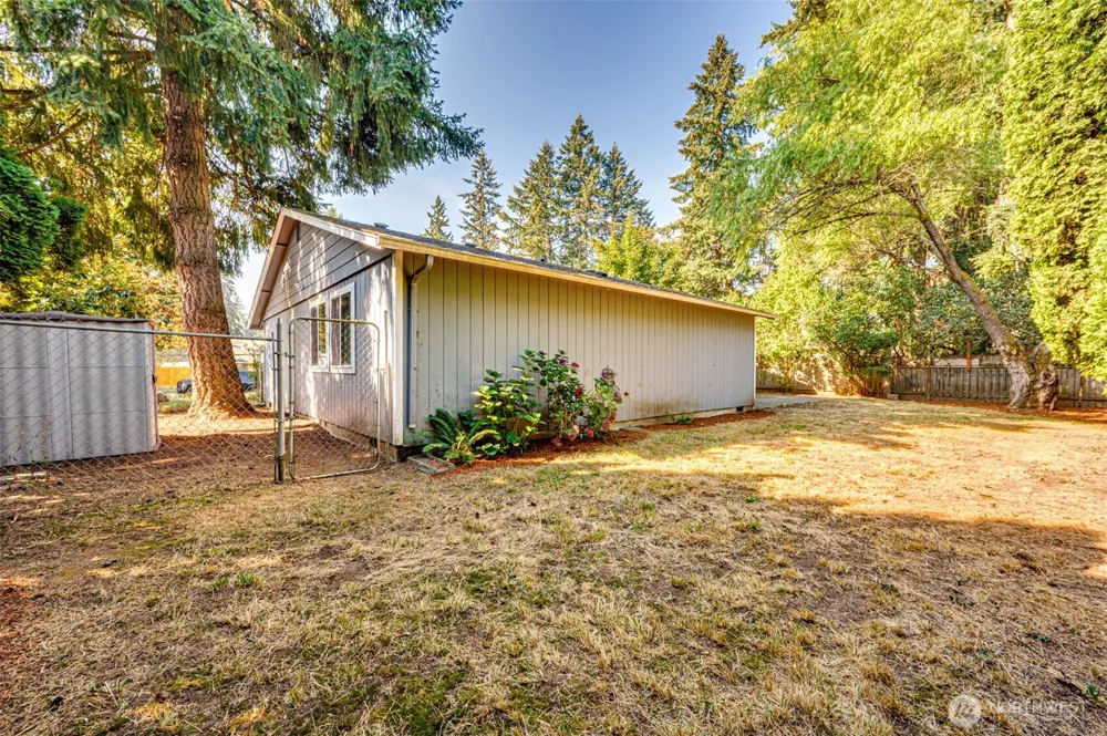 12710 NE 37th Street Vancouver, WA 98682