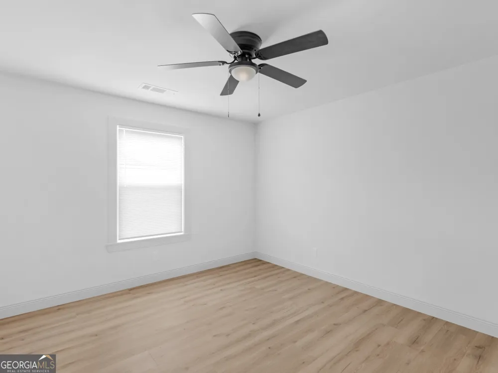 245 Lakeview DR Locust Grove, GA 30248