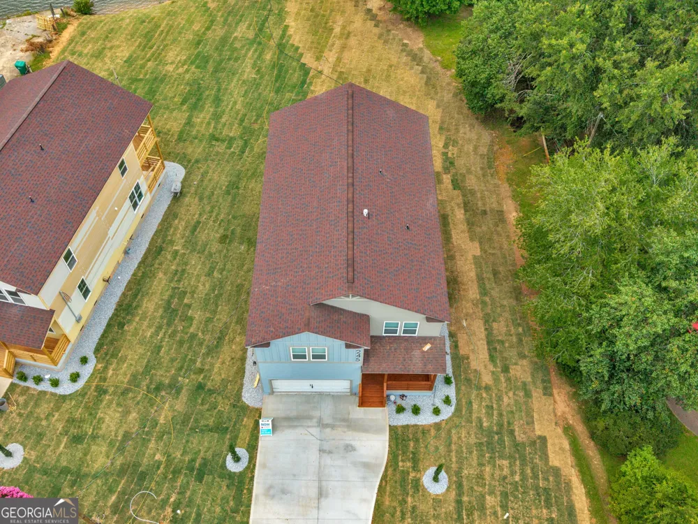 245 Lakeview DR Locust Grove, GA 30248