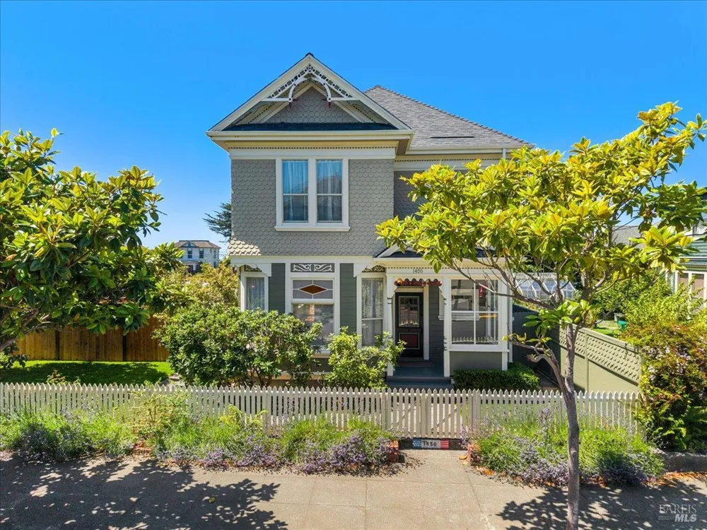 1456 C STREET Eureka, CA 95501
