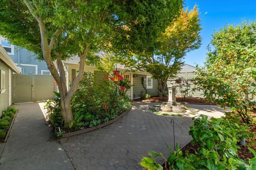 1456 C STREET Eureka, CA 95501