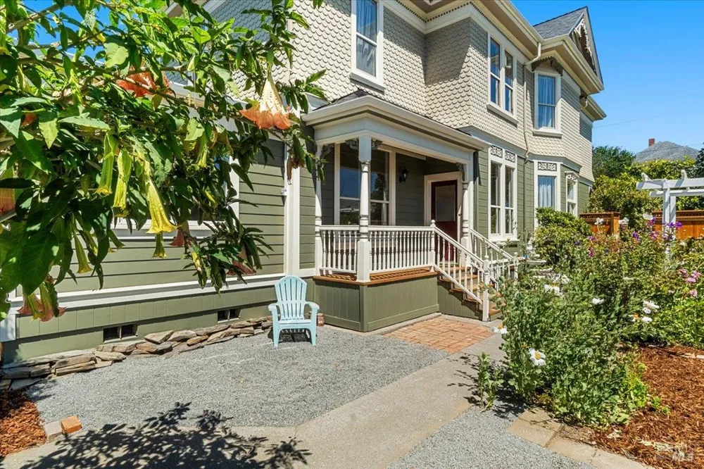 1456 C STREET Eureka, CA 95501