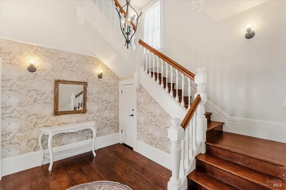 1456 C STREET Eureka, CA 95501