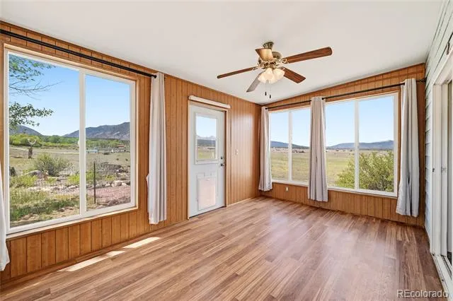 20300 Old Ranch Loop Nathrop, CO 81236