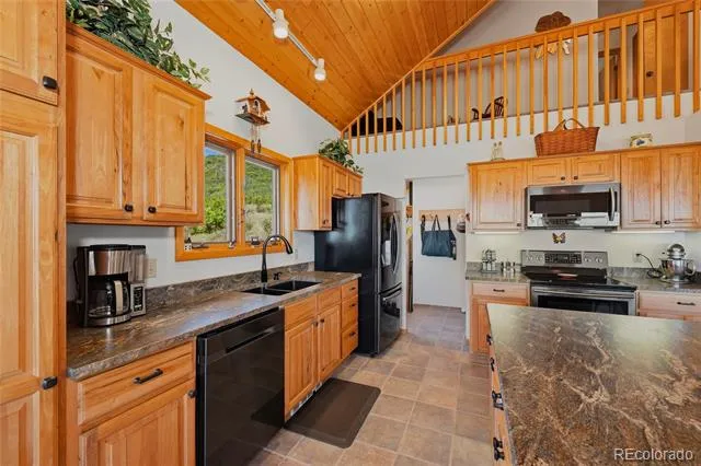 5338 US Highway 160 La Veta, CO 81055