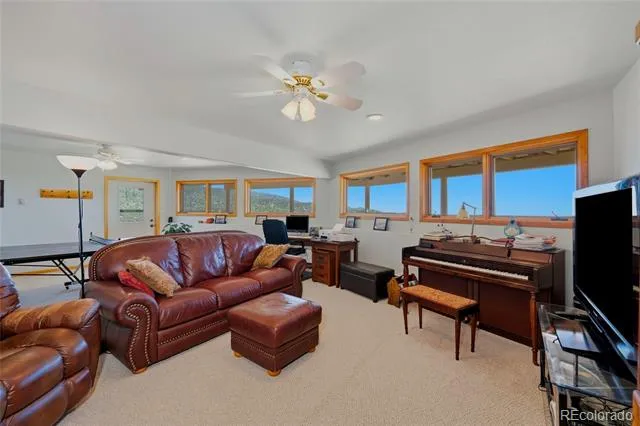 5338 US Highway 160 La Veta, CO 81055
