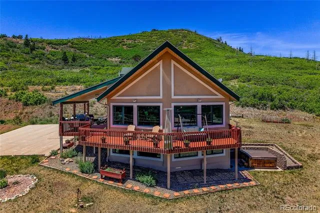 5338 US Highway 160 La Veta, CO 81055