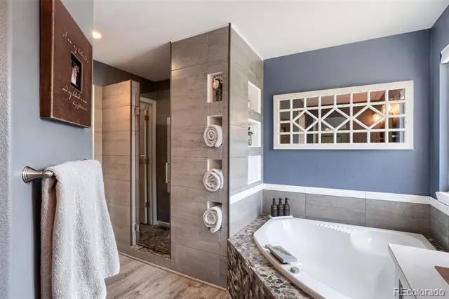 5941 Panther Hollow Lone Tree, CO 80124