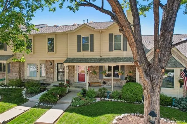 7586 S Cove Circle Centennial, CO 80122