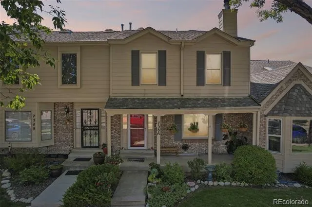 7586 S Cove Circle Centennial, CO 80122