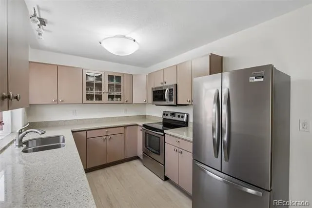 7586 S Cove Circle Centennial, CO 80122