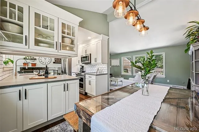 5873 W Maplewood Drive Littleton, CO 80123