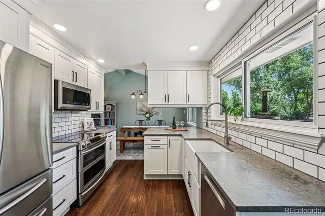 5873 W Maplewood Drive Littleton, CO 80123