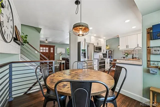 5873 W Maplewood Drive Littleton, CO 80123