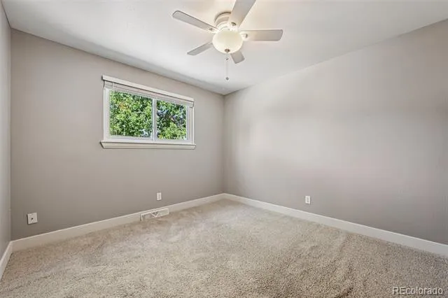 5873 W Maplewood Drive Littleton, CO 80123