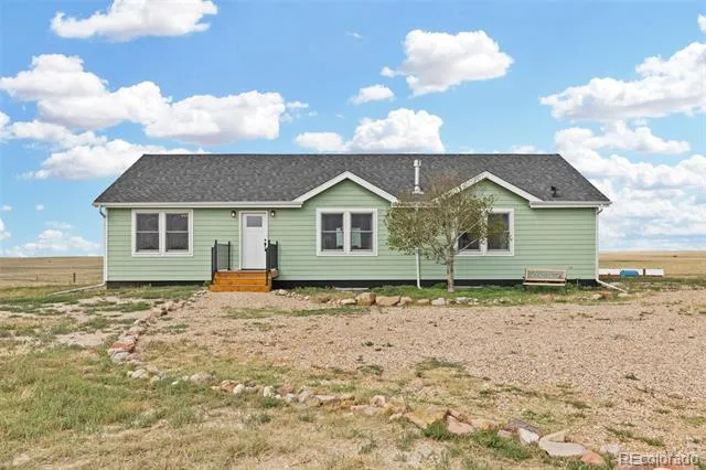 49925 County Road 75 Briggsdale, CO 80611