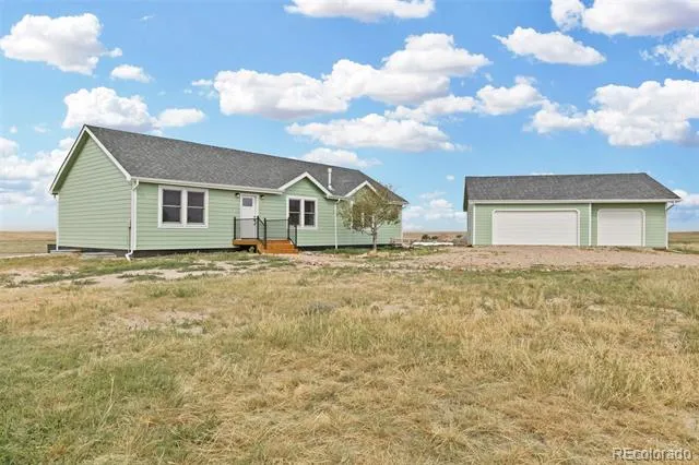 49925 County Road 75 Briggsdale, CO 80611