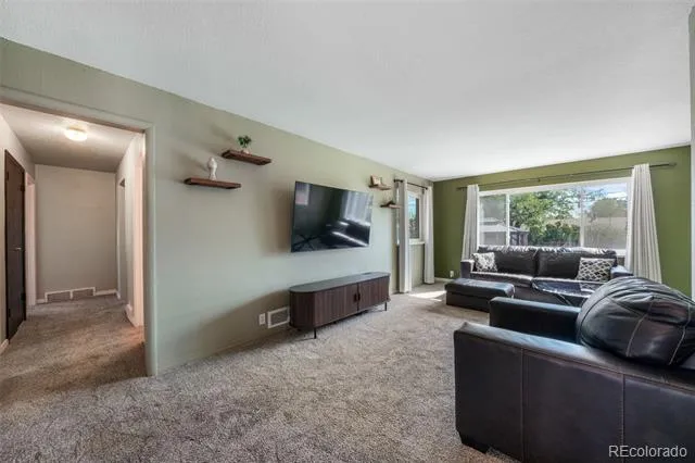 480 S Newland Street Lakewood, CO 80226