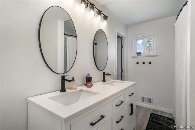 480 S Newland Street Lakewood, CO 80226