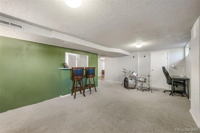 480 S Newland Street Lakewood, CO 80226