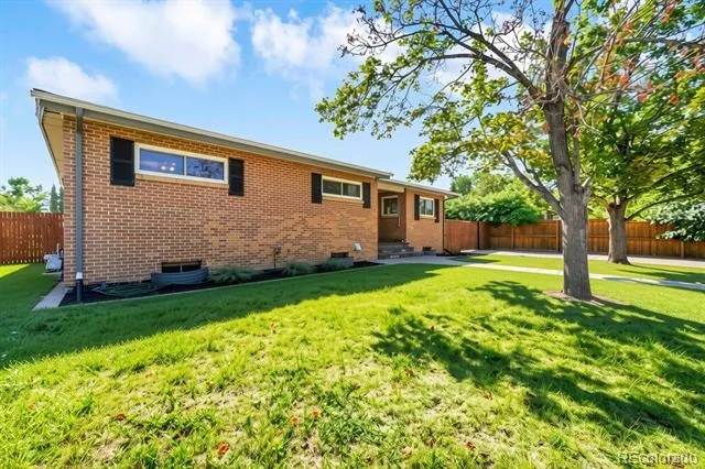 480 S Newland Street Lakewood, CO 80226