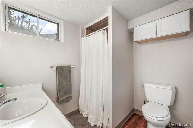 480 S Newland Street Lakewood, CO 80226