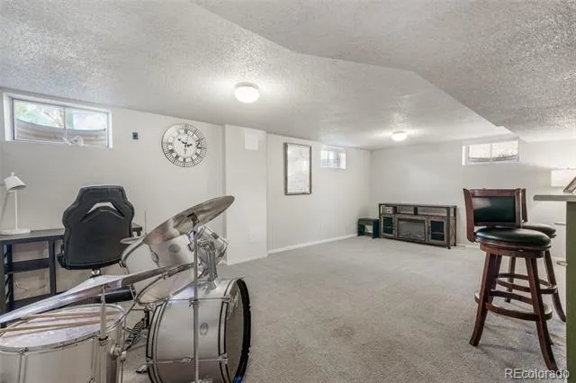 480 S Newland Street Lakewood, CO 80226