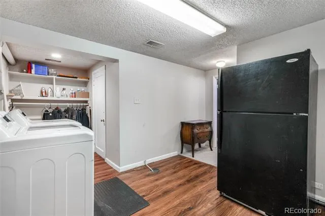 480 S Newland Street Lakewood, CO 80226