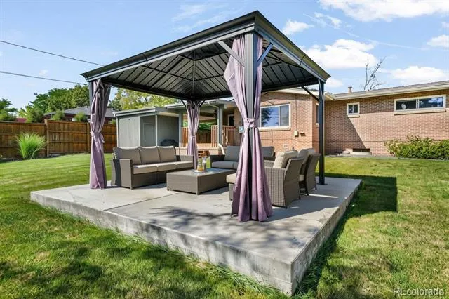 480 S Newland Street Lakewood, CO 80226