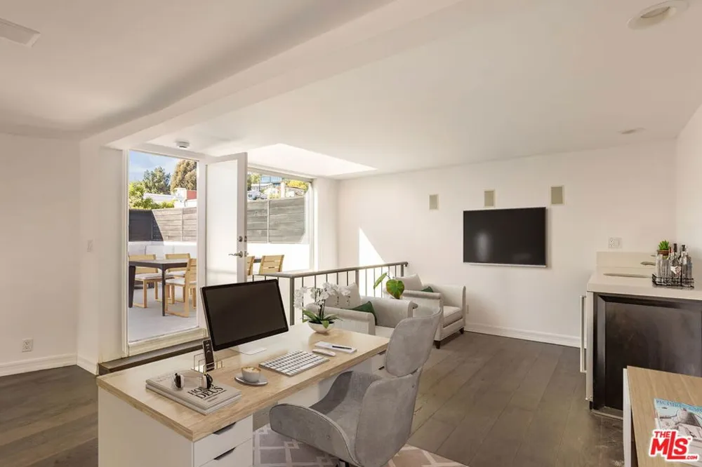 1129 Larrabee Street #14 West Hollywood, CA 90069