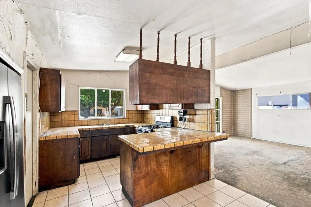 1561 Cross Way San Jose, CA 95125
