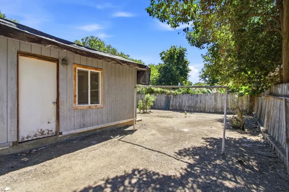 1561 Cross Way San Jose, CA 95125