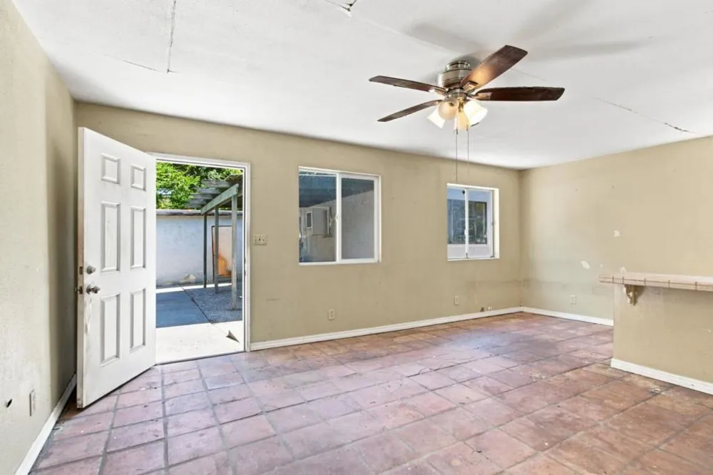1561 Cross Way San Jose, CA 95125