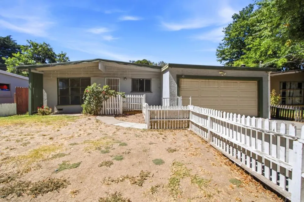 1561 Cross Way San Jose, CA 95125