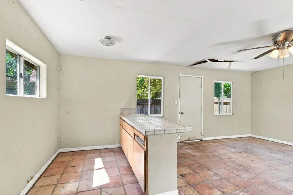 1561 Cross Way San Jose, CA 95125