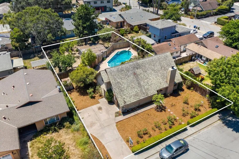 1024 Webster Street Santa Cruz, CA 95062