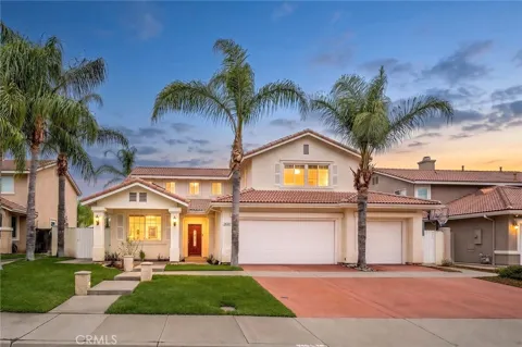 24320 Calle Estancia