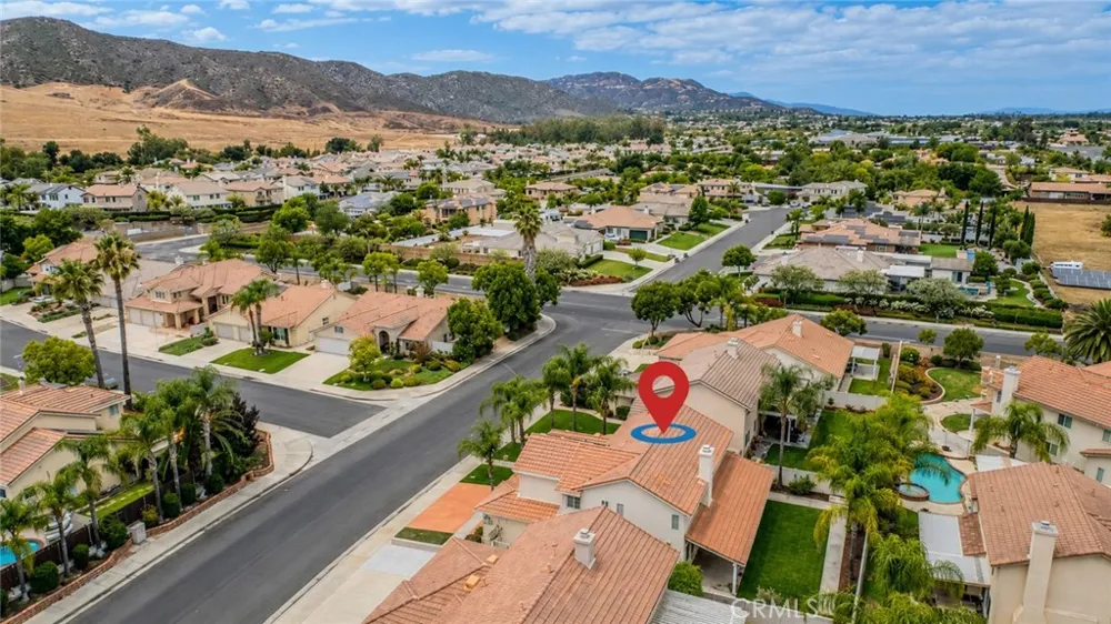 24320 Calle Estancia Murrieta, CA 92562