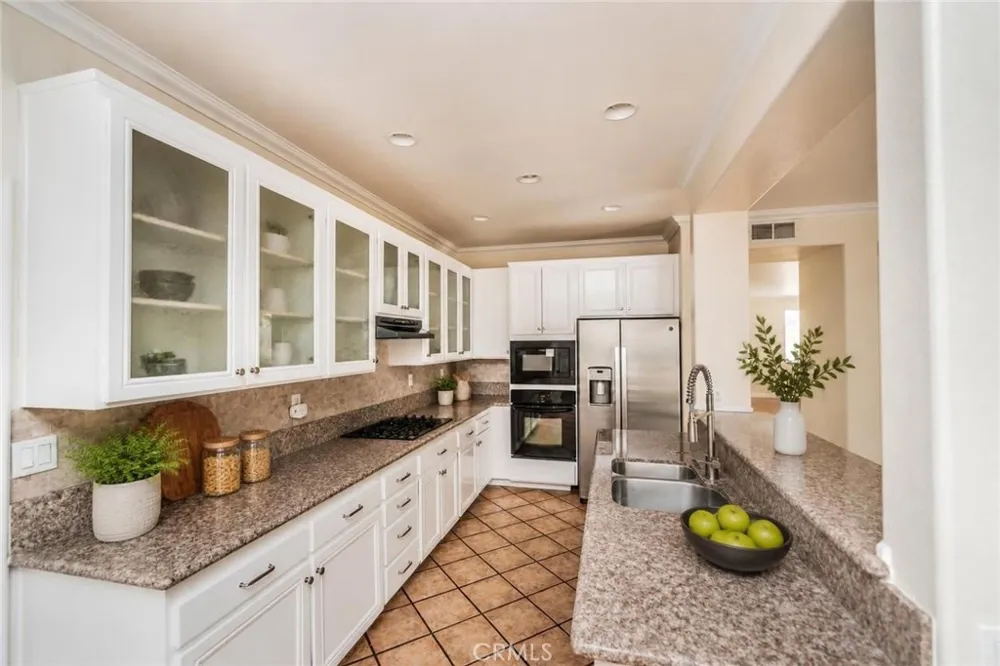 24320 Calle Estancia Murrieta, CA 92562