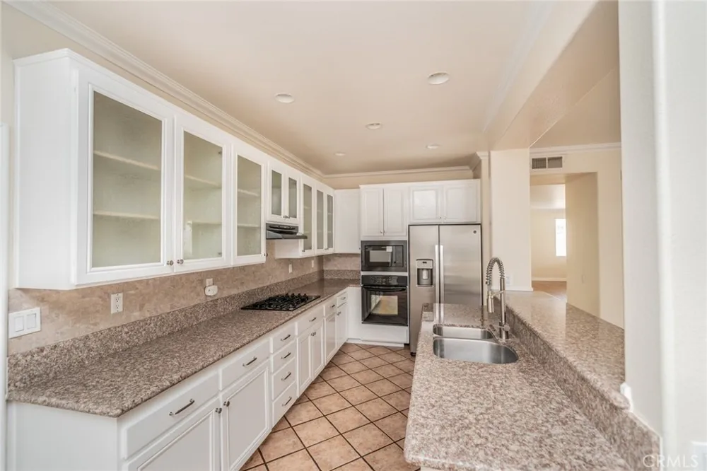 24320 Calle Estancia Murrieta, CA 92562
