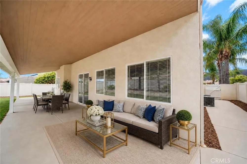 24320 Calle Estancia Murrieta, CA 92562