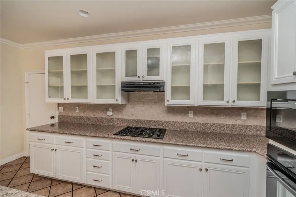 24320 Calle Estancia Murrieta, CA 92562
