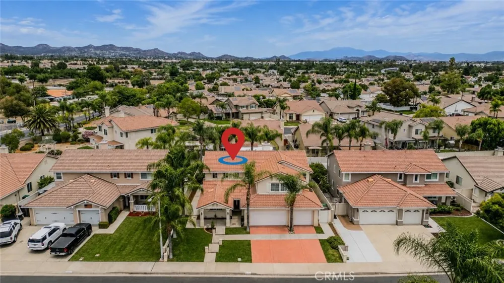 24320 Calle Estancia Murrieta, CA 92562