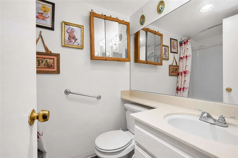 8847 Willis Avenue #B-8 Panorama City, CA 91402