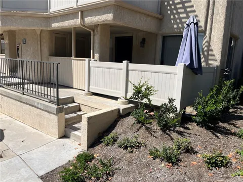 25652 Rimgate
