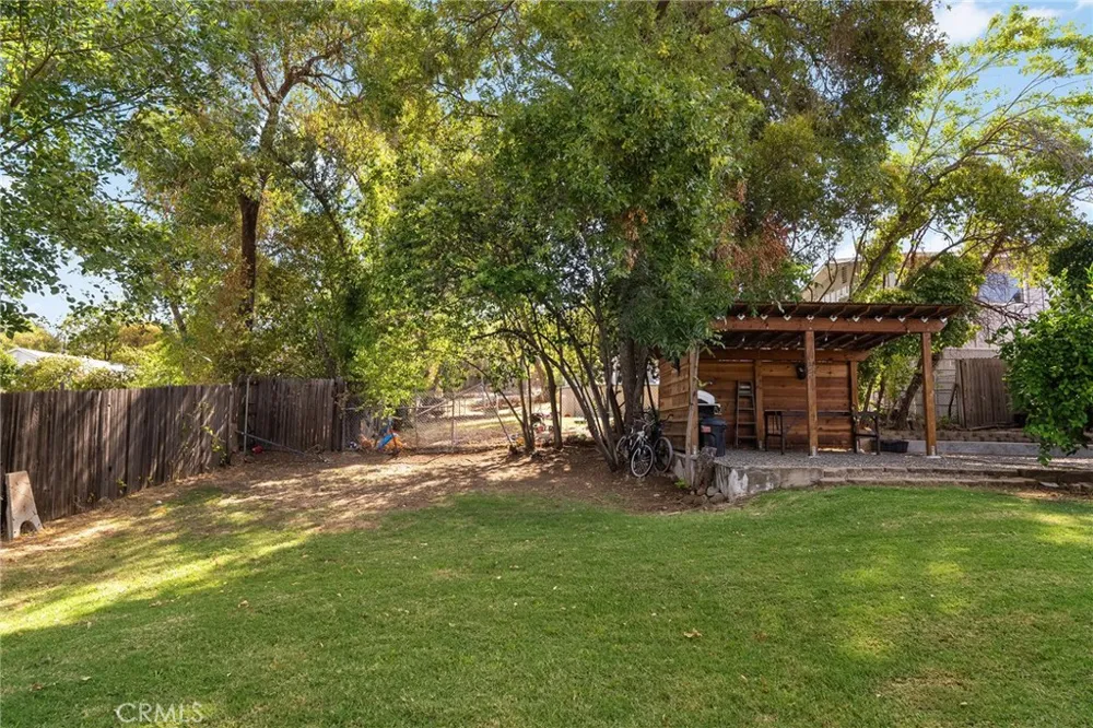 15 Oak Park Way Oroville, CA 95966