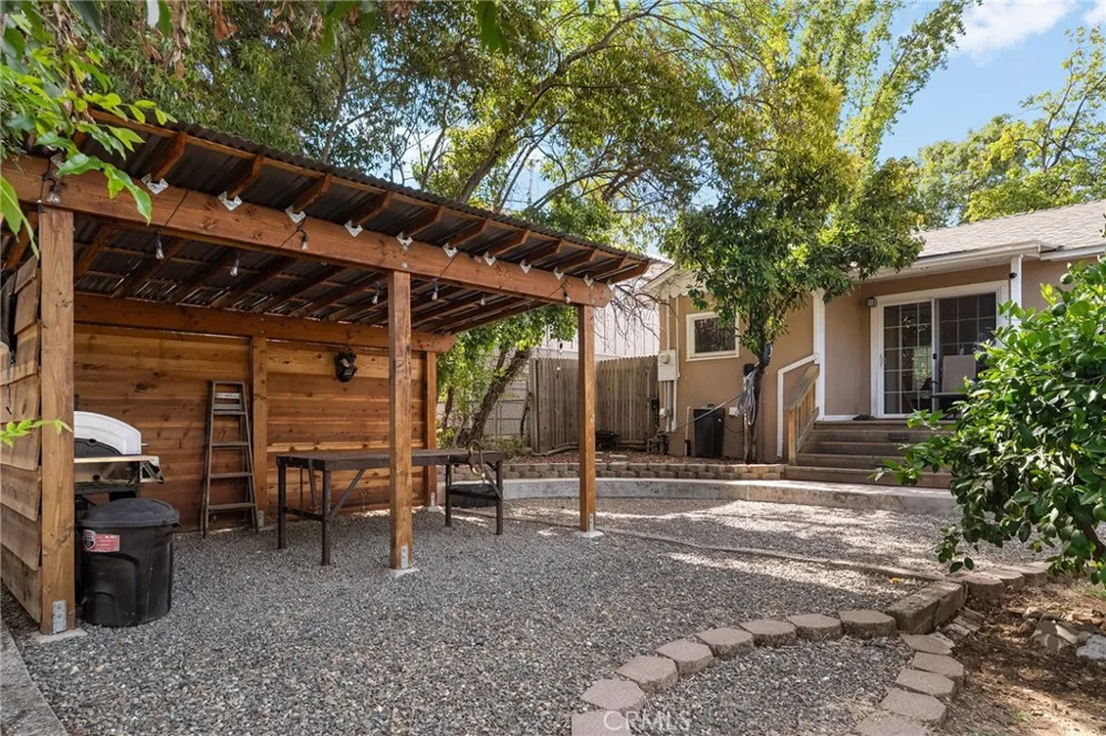 15 Oak Park Way Oroville, CA 95966