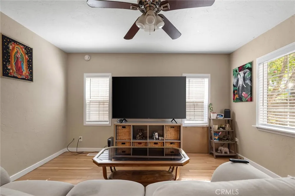 15 Oak Park Way Oroville, CA 95966