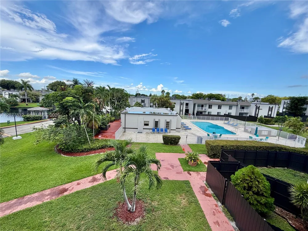 4920 NW 79th Ave #313 Doral, FL 33166